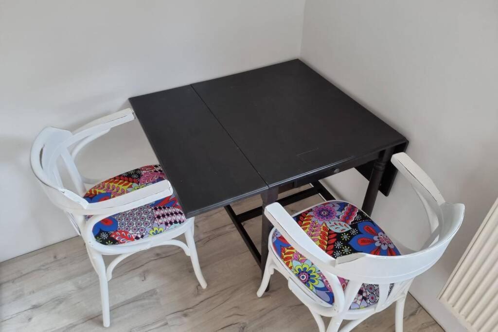 Ferienwohnung/Monteurwohnung Alte Garage Ahnatal المظهر الخارجي الصورة